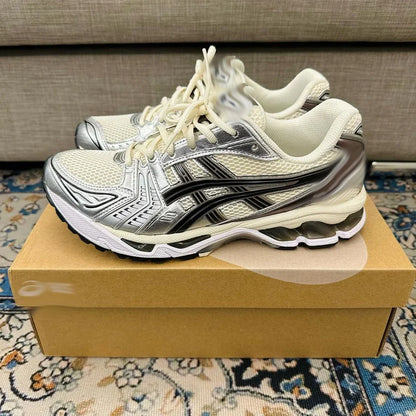 'ASCS 14' Cream/Black